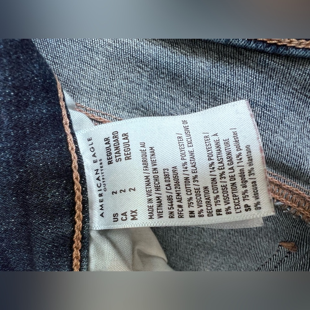 American Eagle Outfitters Next Level Stretch Women's Dark Blue Flared Jeans SZ 2 - Picture 14 of 14